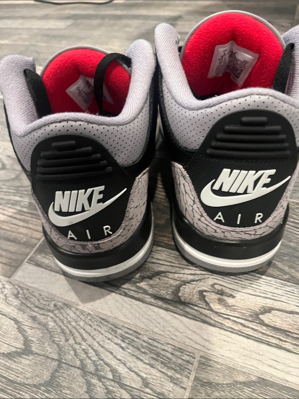 Boys Nike air Jordan - Picture 4 of 6